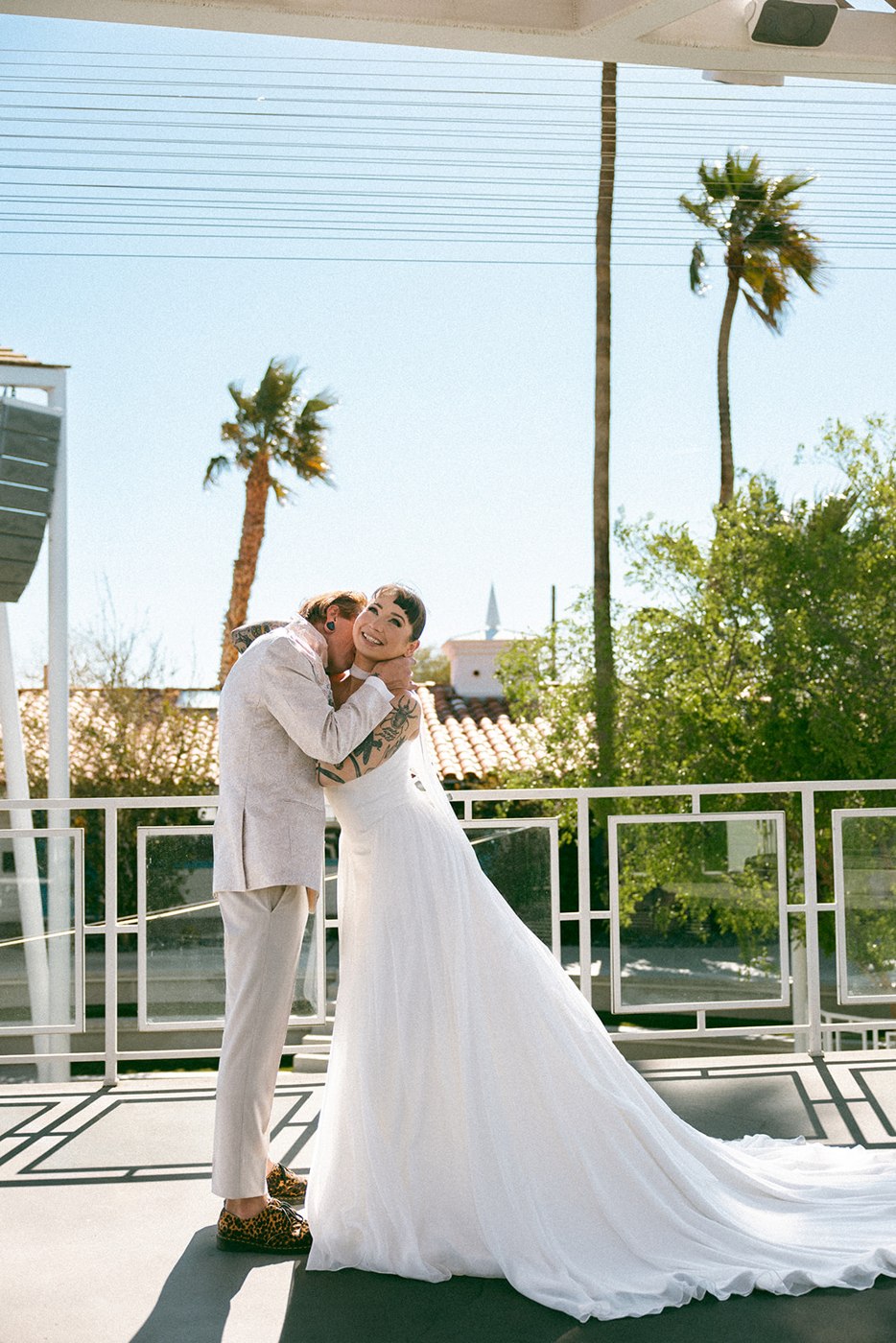 Portraits beneath the pergola — Las Vegas